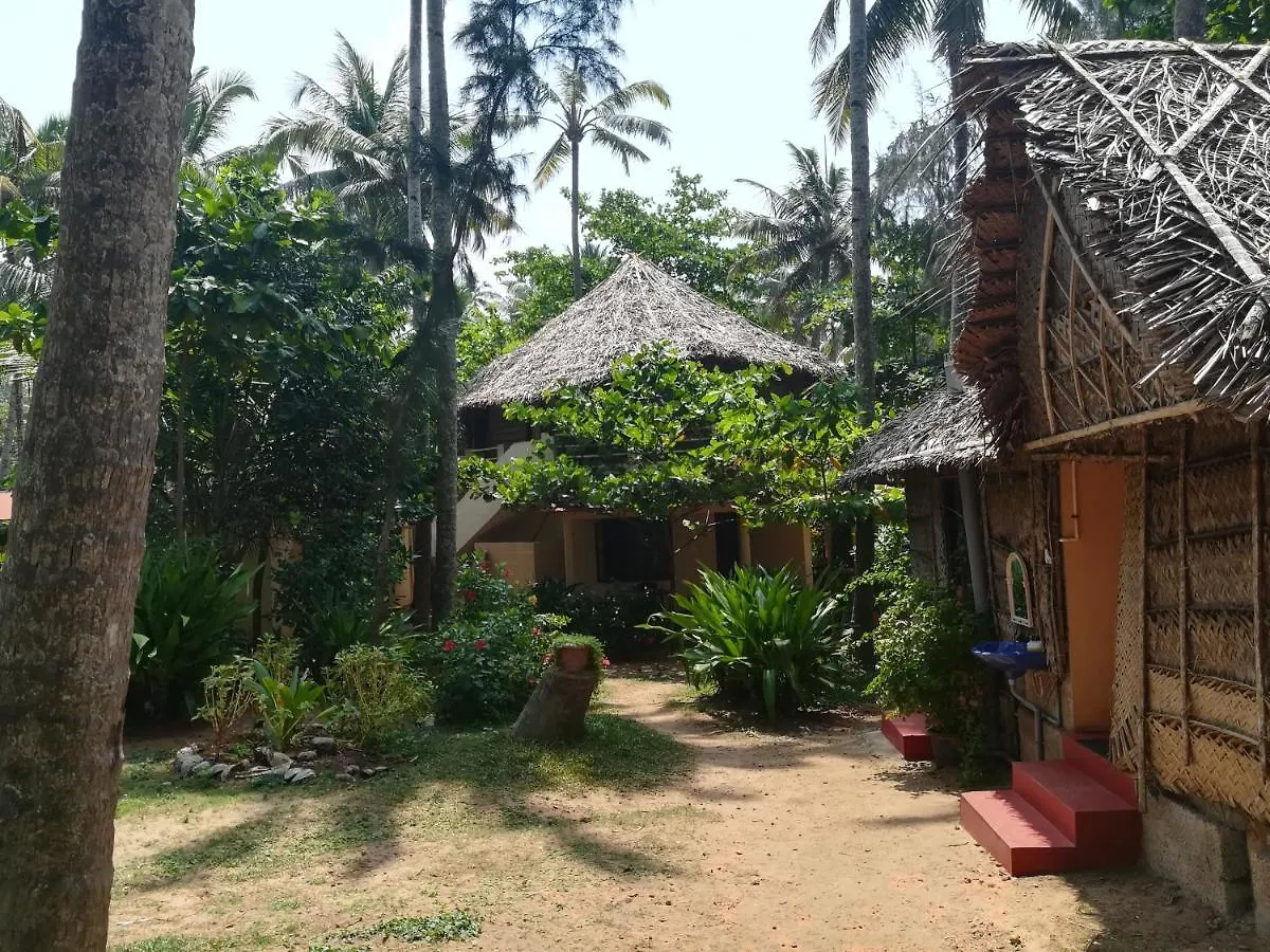 Sukriti Beach Resort فاركَالا 0*,